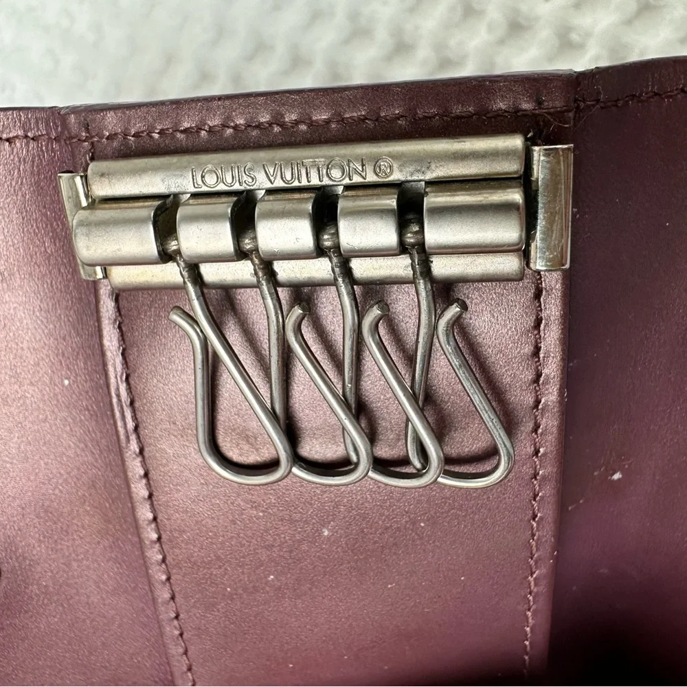 🤎LV Matte Vernis Key Holder